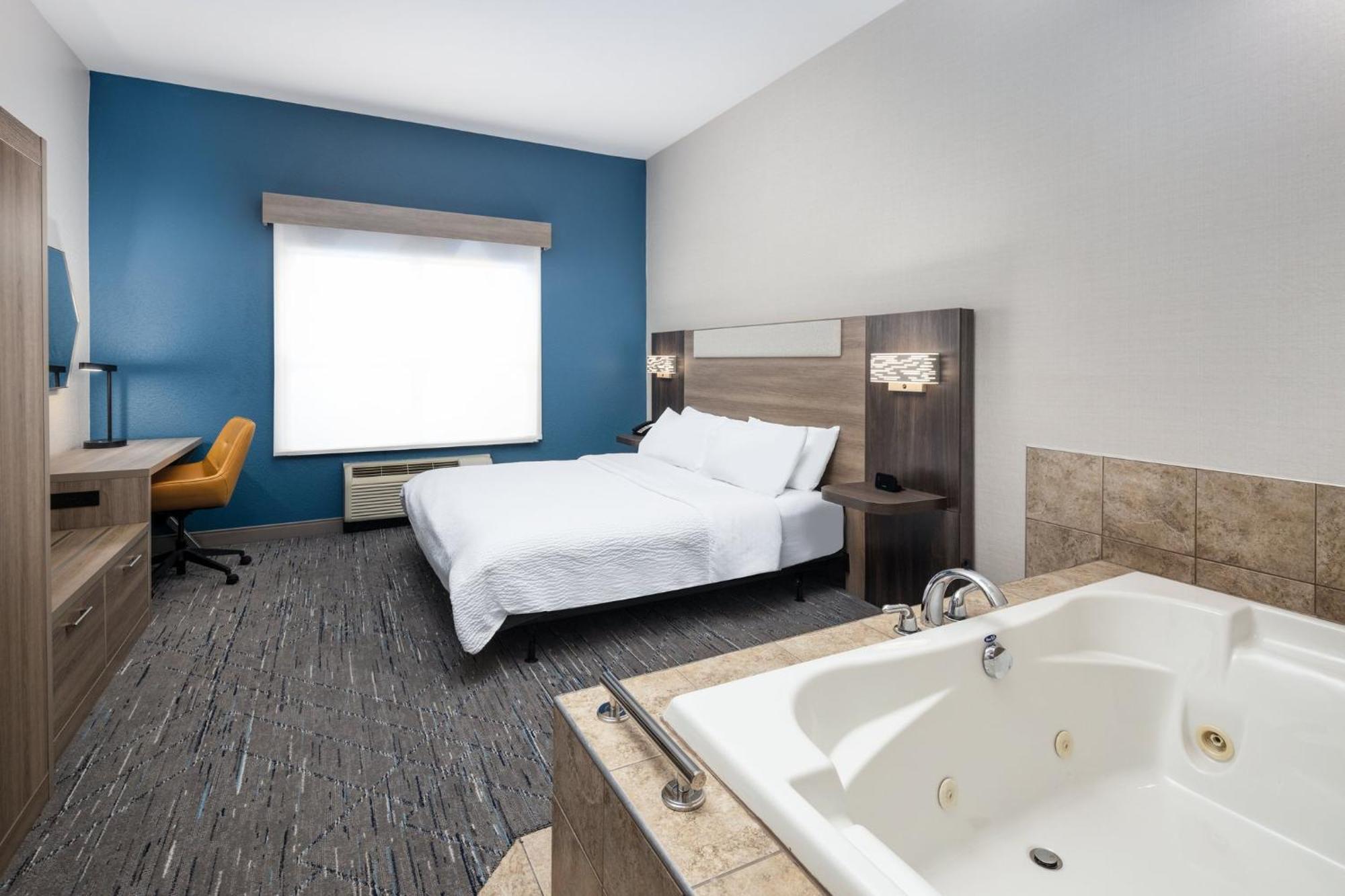 Holiday Inn Express & Suites - Green Bay East By Ihg Exteriör bild