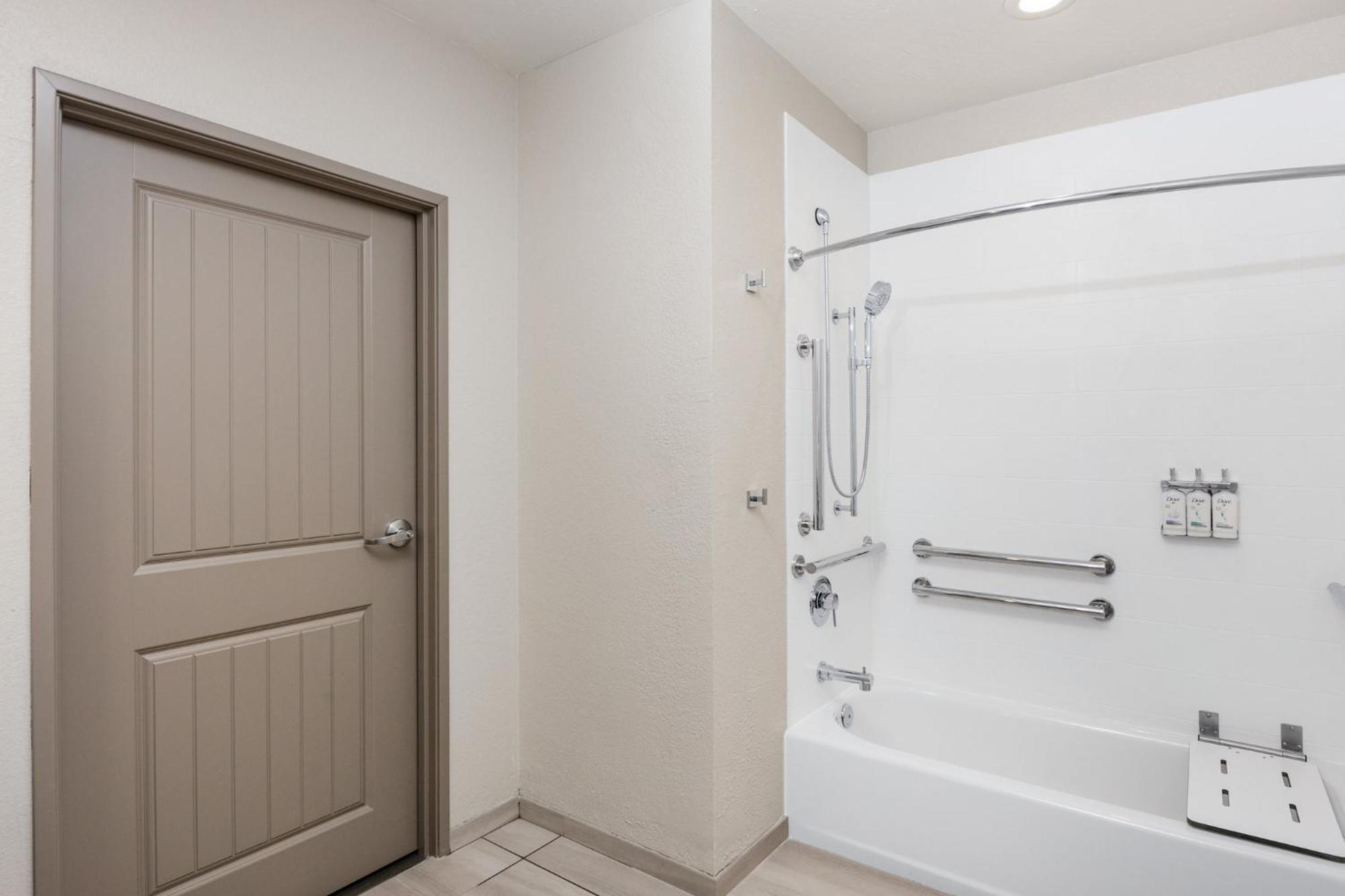 Holiday Inn Express & Suites - Green Bay East By Ihg Exteriör bild