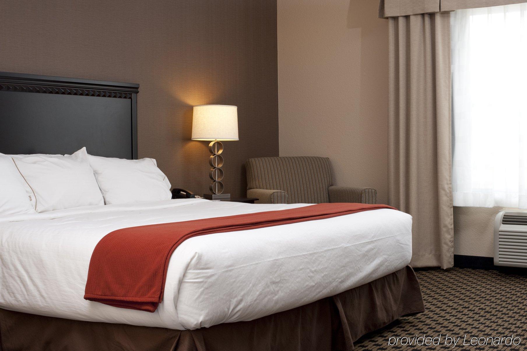 Holiday Inn Express & Suites - Green Bay East By Ihg Rum bild